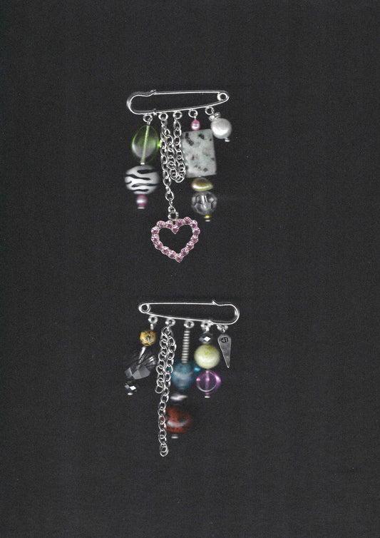 Beaded Pin Brooch – Silver