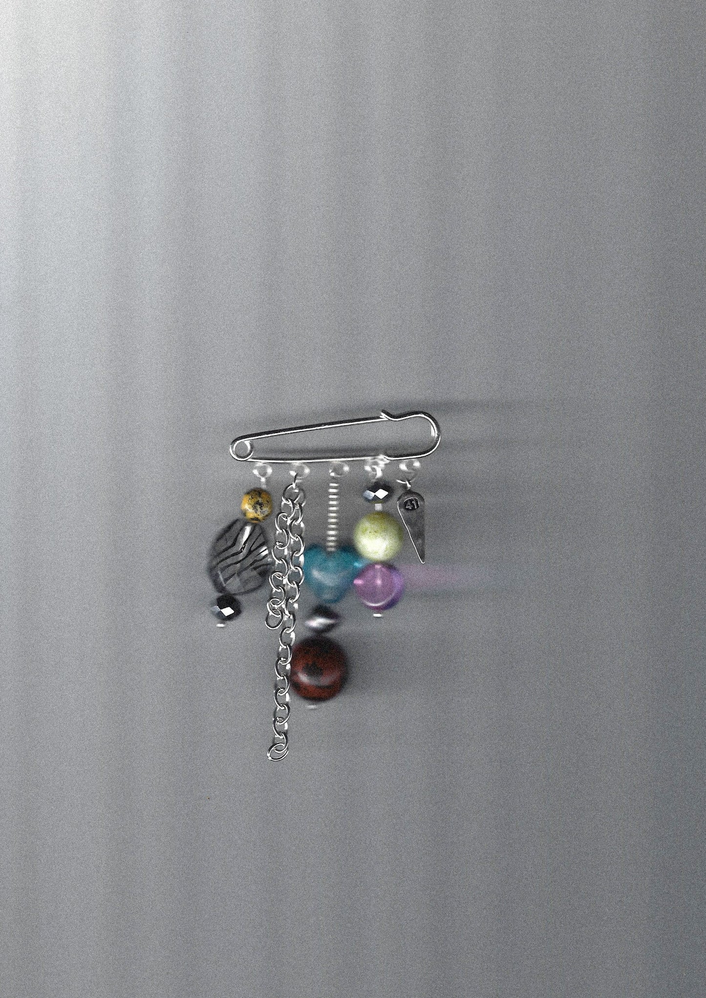 Beaded Pin Brooch – Silver